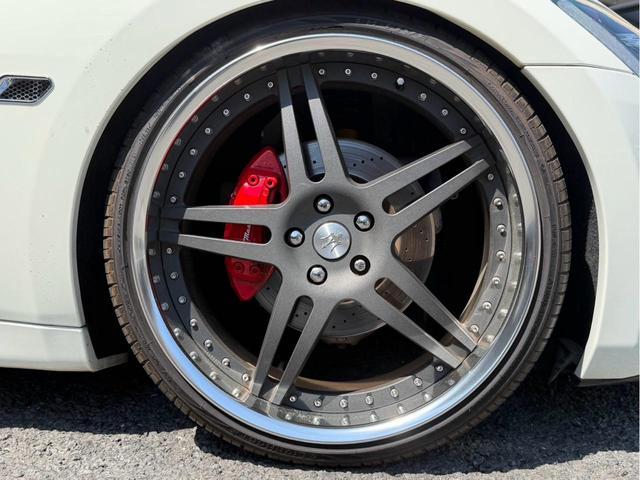 0708227A30260327W00206.jpg