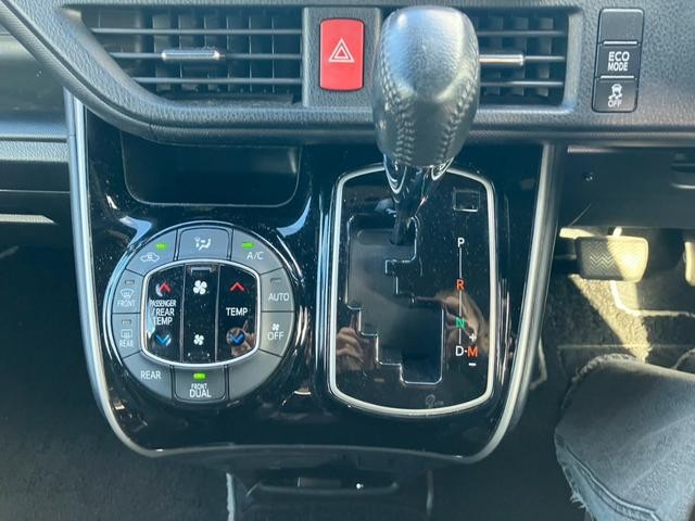 0709137A30261027W00216.jpg
