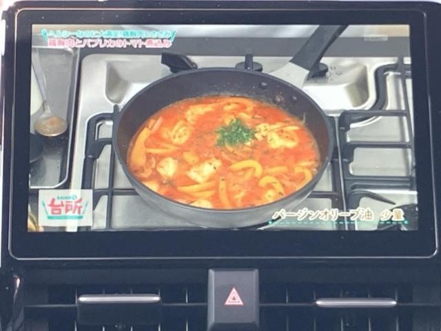 24022798_carP_l_6.jpg