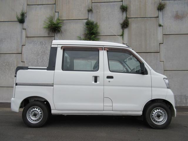 48b5fc9a6343dd3b264ae7e4629d9c48.jpg
