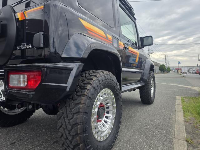 0804322A30260417W00117.jpg