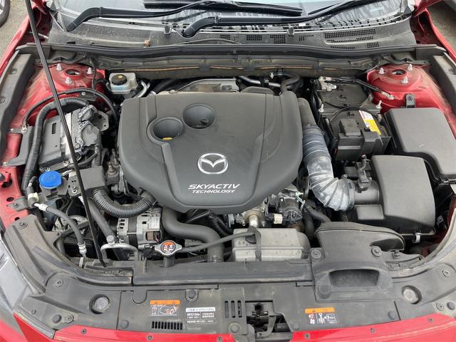 0902398A30260327W00118.jpg