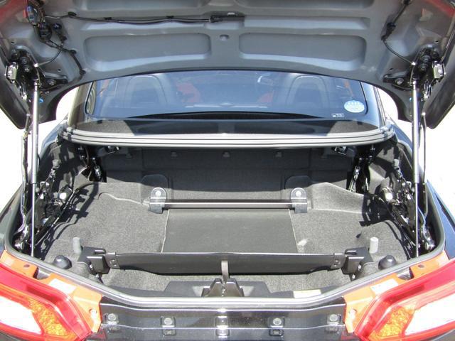 0903304A30260323W00413.jpg