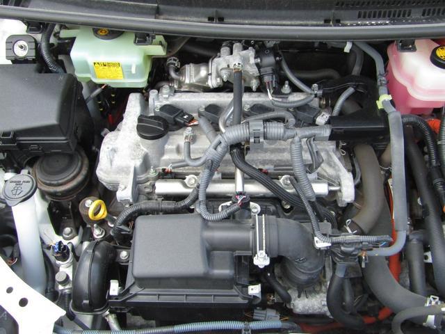0903304A30260415W00218.jpg