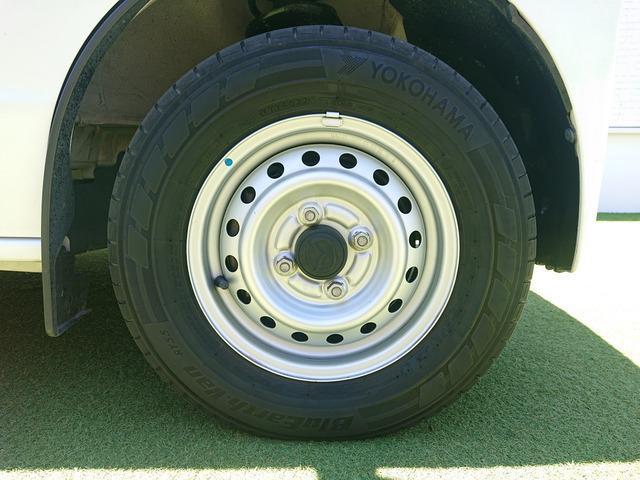 24279147_carP_l_2.jpg