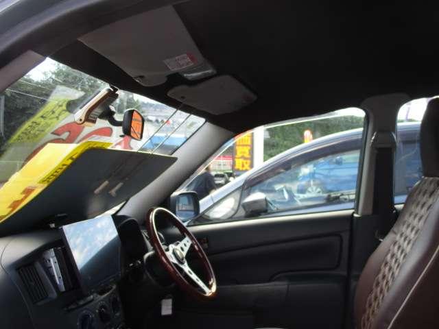 0840207A30251012W00201.jpg