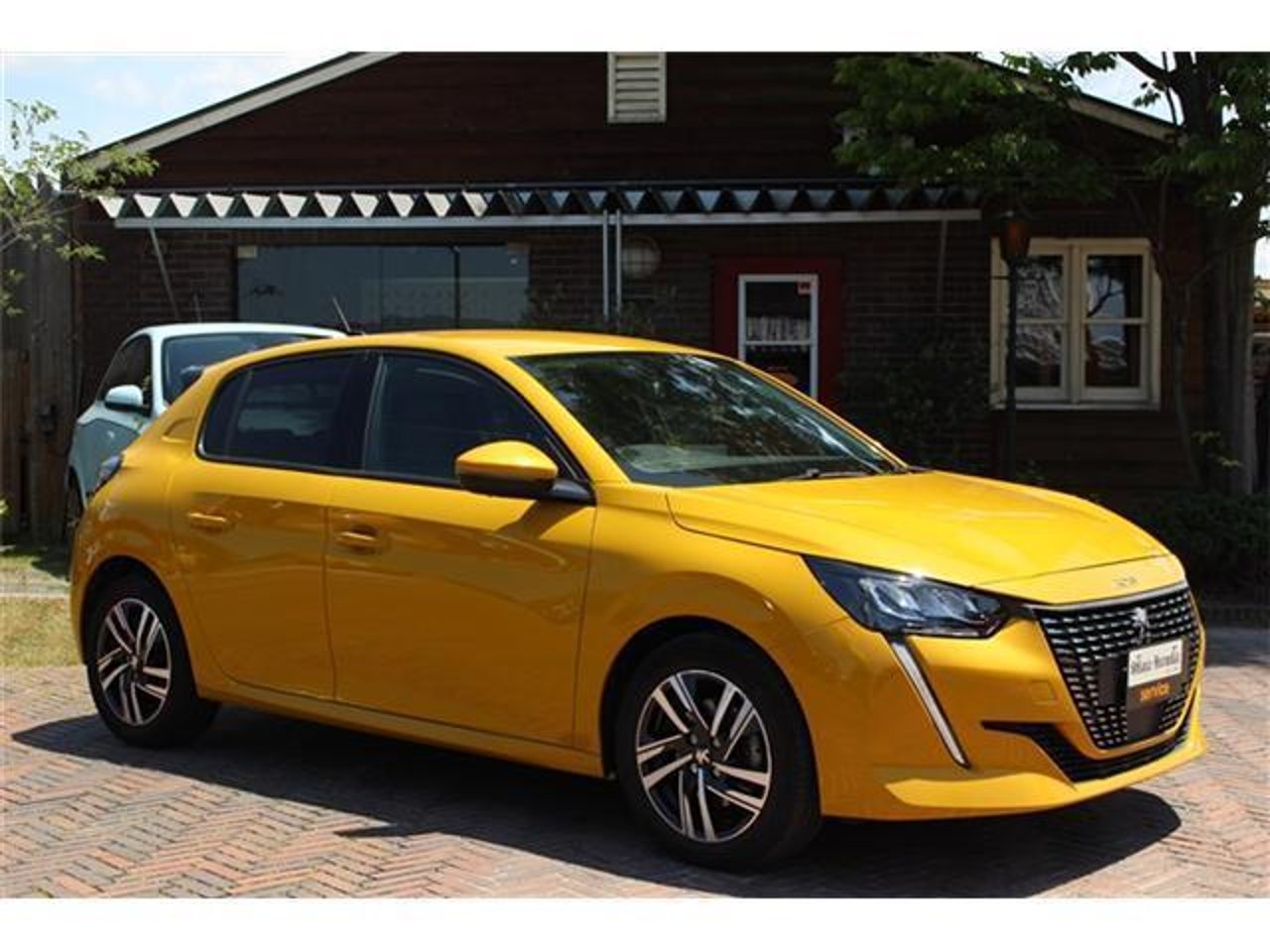 2021 Peugeot 208, photo 1 of 1