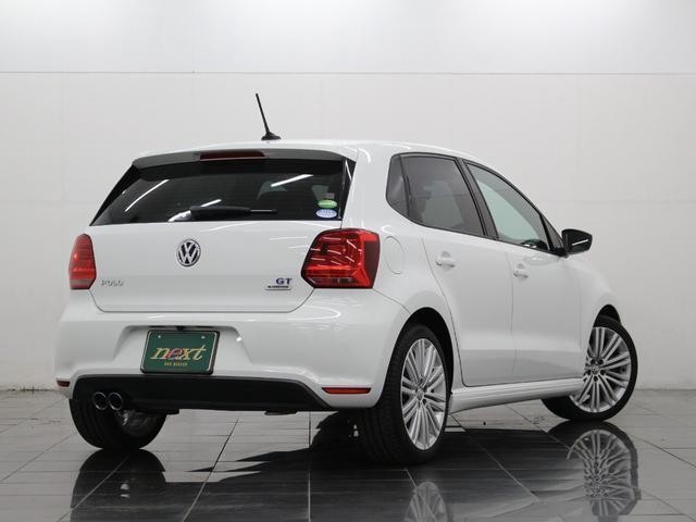 26615857_carP_l_3.jpg