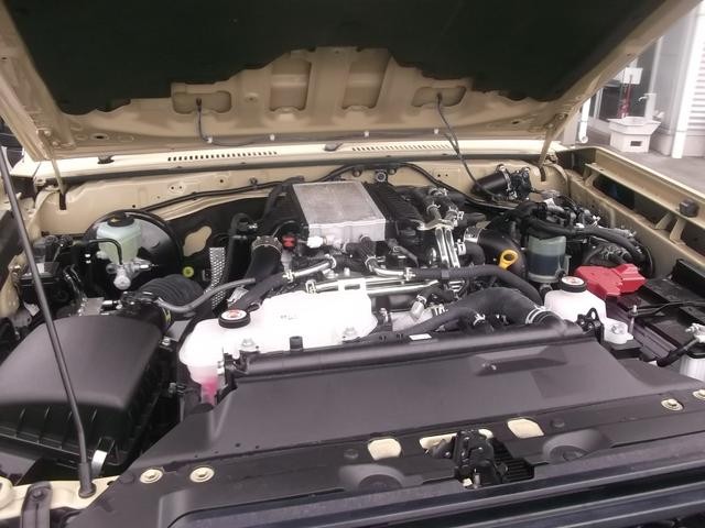 0401423A30260818W00106.jpg