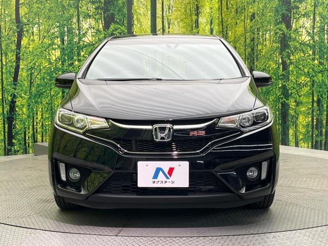 24155392_carP_l_8.jpg