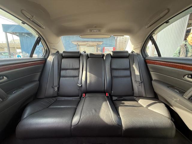1201232A30260417W00416.jpg