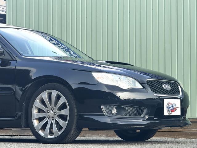 0700435A30260216W00113.jpg