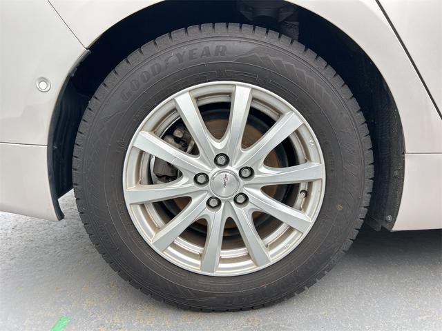 0403435A30260817W03518.jpg