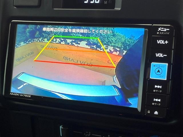 25714131_carP_l_4.jpg