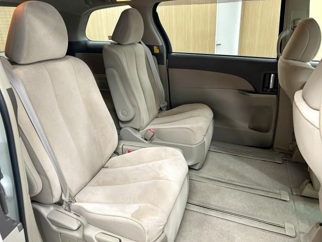 25678953_carP_l_17.jpg