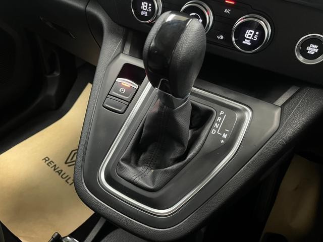 26225815_carP_l_7.jpg