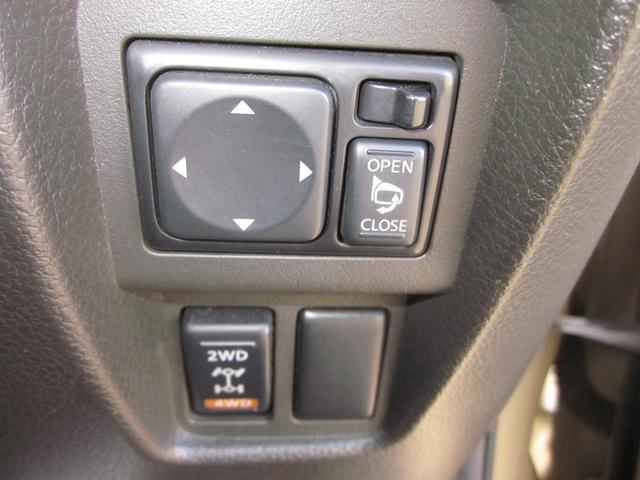 0300763A30251110W00118.jpg