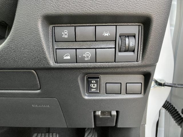 0403498A30260818W00313.jpg
