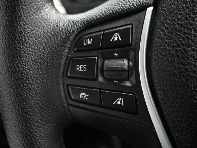 26156895_carP_l_2.jpg