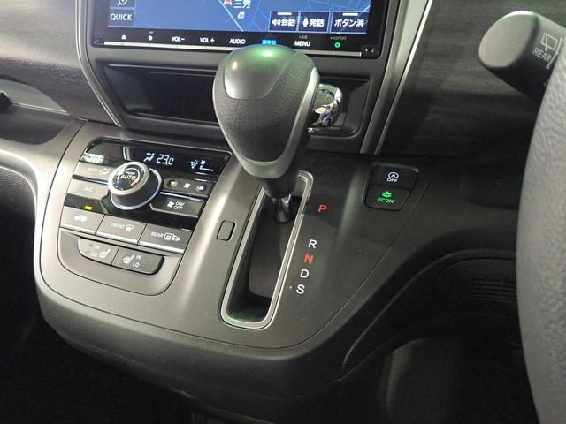 0201190A30260427W00315.jpg