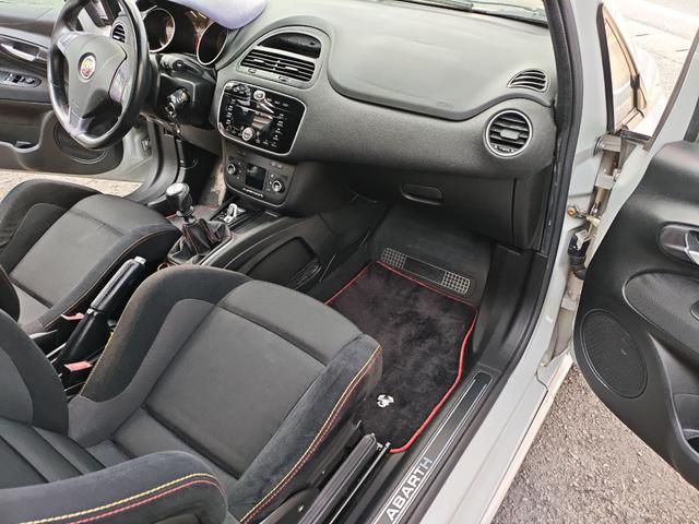9020055A30260312W00116.jpg