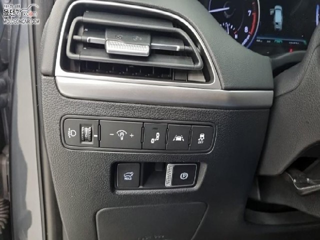 930bc65320454c926ad0a6314fca67bf.jpeg