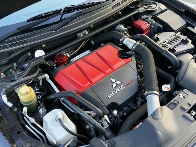 24029387_carP_l_5.jpg