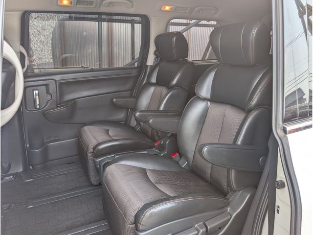 db92cc570a4645e30f8ac22d25e8e5fa.jpg
