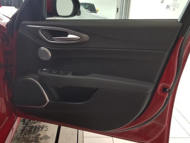 26968843_carP_l_8.jpg