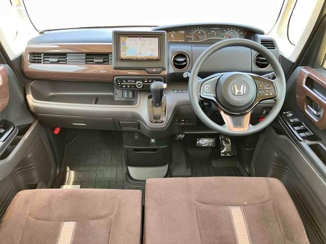 0610109A30260820W00101.jpg