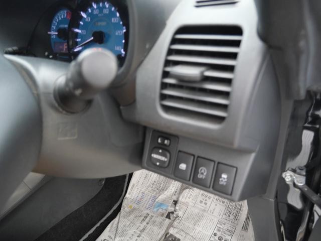 0803504A30261023W00113.jpg