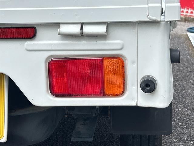 0403506A30260824W00306.jpg