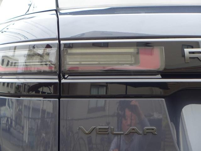 9730027A30260504W00112.jpg