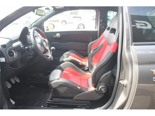 26329104_carP_l_12.jpg