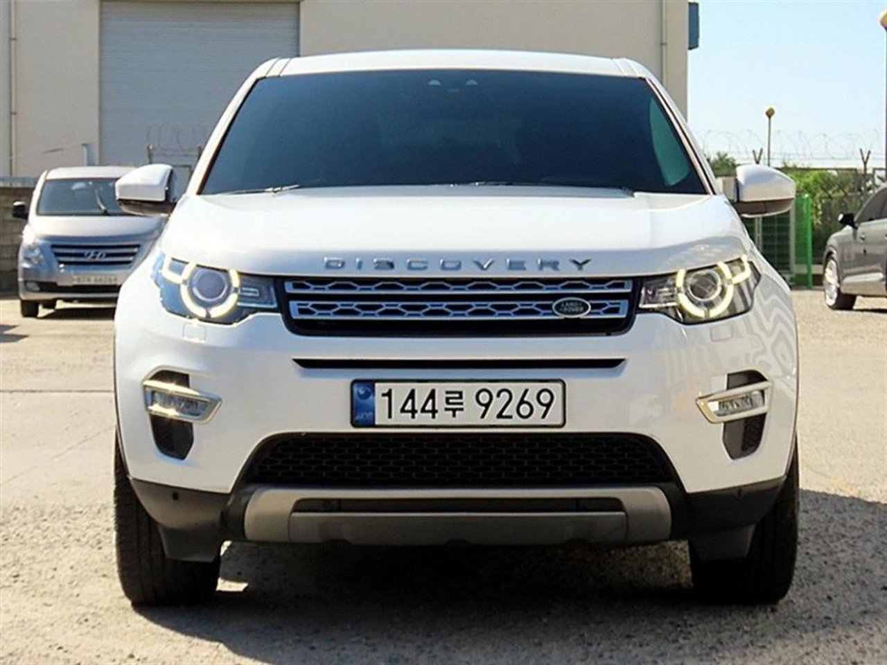 2019 Land Rover Rover, photo 1 of 1