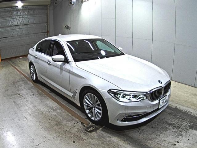 24051781_carP_l_10.jpg