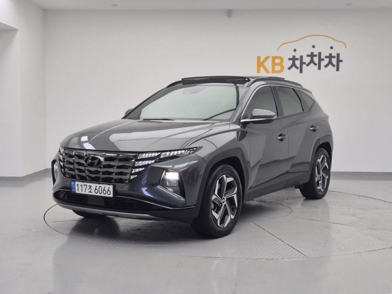2022 Hyundai Tucson, photo 1 of 1