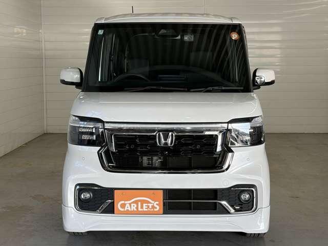 24009644_carP_l_17.jpg