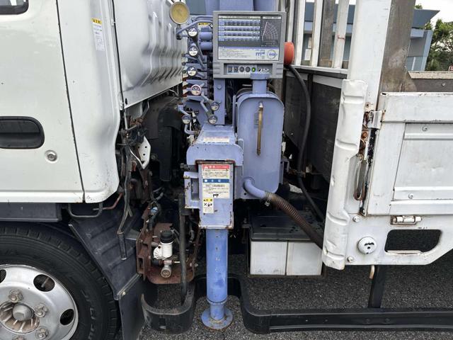 b6064a35ebe598ee4e3abfaf72e95039.jpg
