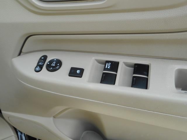1300444A30221205W00204.jpg