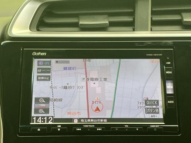 24064661_carP_l_2.jpg