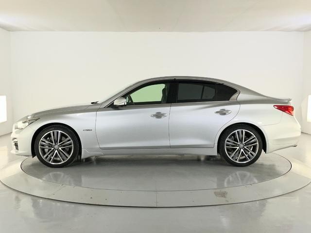 26313903_carP_l_4.jpg