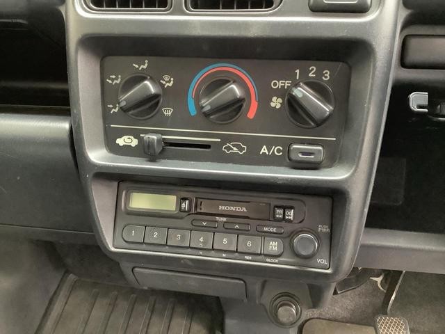 0158950A30260423W00107.jpg