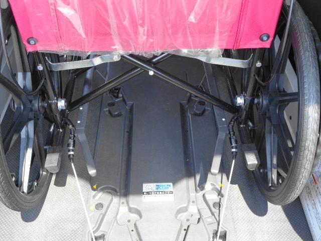 24541232_carP_l_9.jpg
