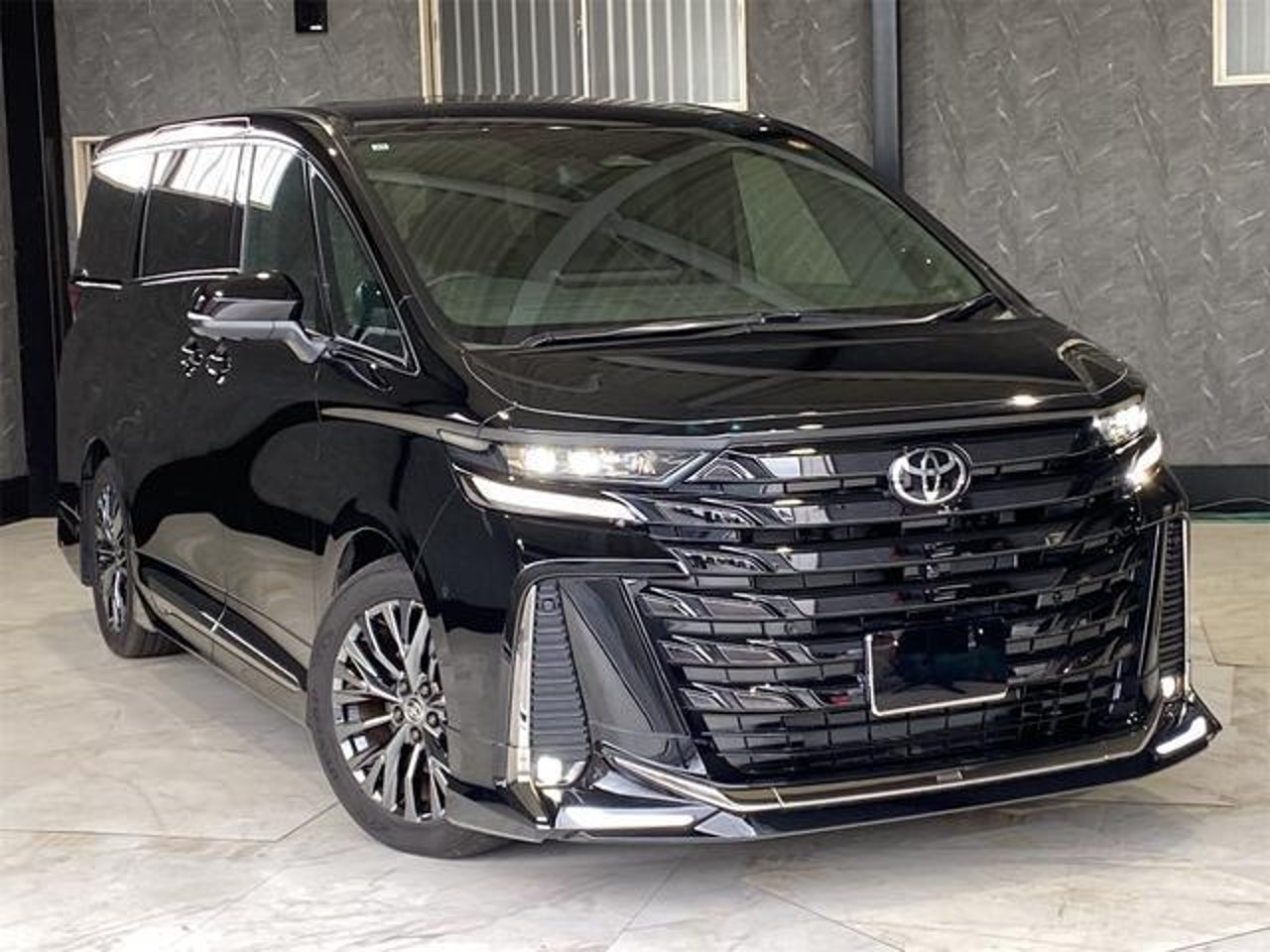 2025 Toyota Vellfire Standard for sale in Kenya