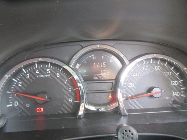 24808736_carP_l_2.jpg