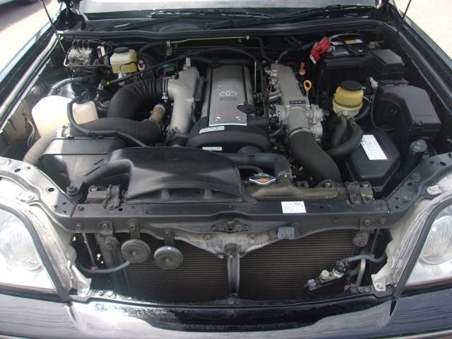 0204560A30260502W00108.jpg