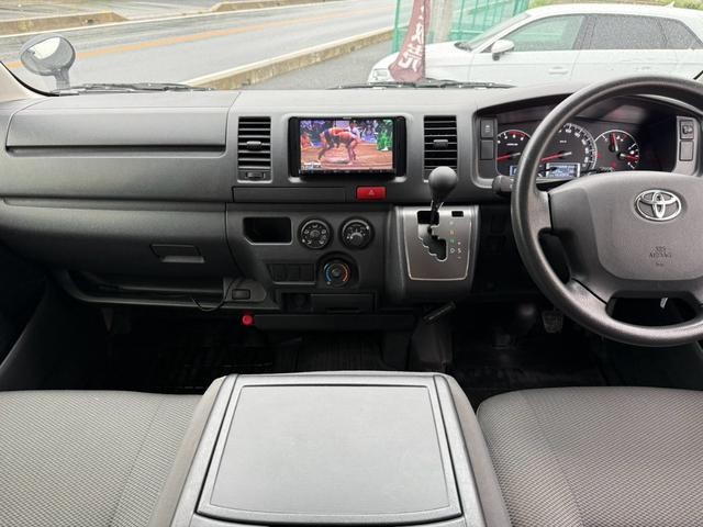 0541619A30260917W00114.jpg