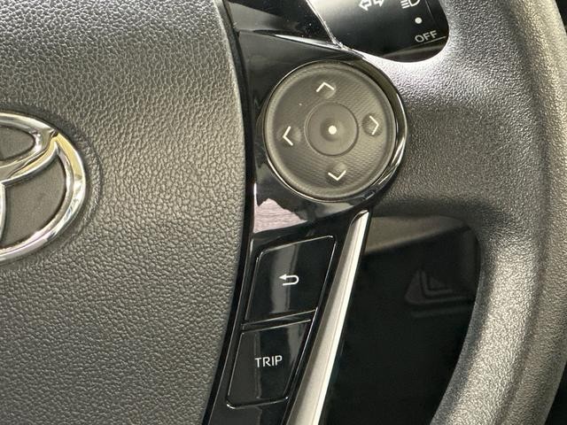 0550659A30260929W00118.jpg