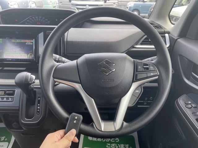 0541568A30250710W00215.jpg